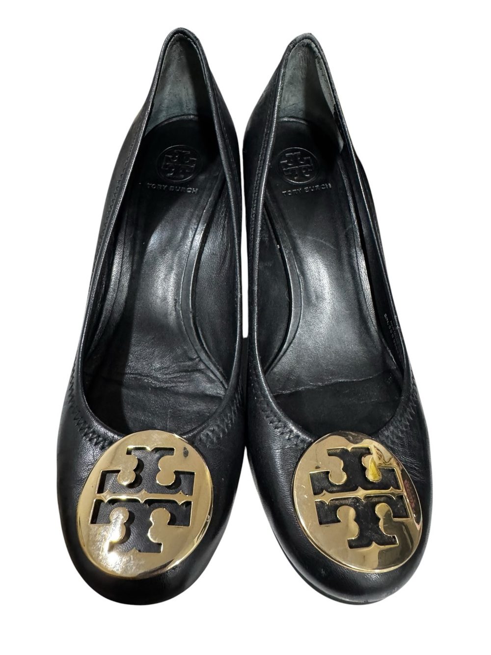 Tory Burch Black Leather Flats with Gold Logo Medallion - Picture 7 of 12